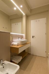 Ein Badezimmer in der Unterkunft Arbans Cosy Modern Apartment in the city center