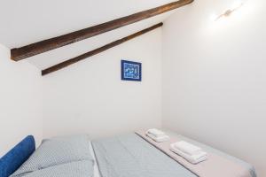 Voodi või voodid majutusasutuse Sugar Suite,Self Check In,Split City Center!! toas