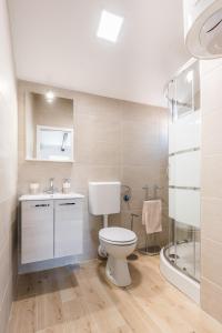 Vannituba majutusasutuses Sugar Suite,Self Check In,Split City Center!!