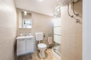 Vannituba majutusasutuses Sugar Suite,Self Check In,Split City Center!!