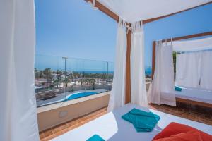 Bazén v ubytování Haciendas Village Tenerife nebo v jeho okolí