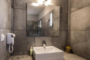 Koupelna v ubytování Asteri Apartments und Studios