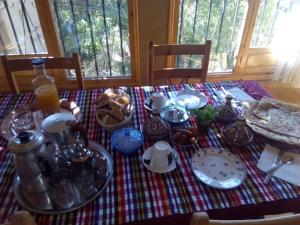 the country house内部或周边提供的食物