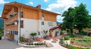 Gallery image of Alpenhotel Dahoam in Schleching