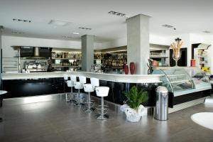Lounge nebo bar v ubytování Hotel Napoleon