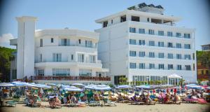 Hosté ubytování Hotel Elesio