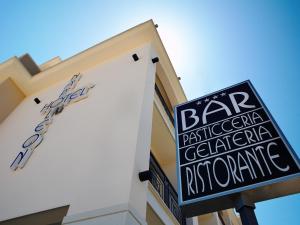 Certifikát, hodnocení, plakát nebo jiný dokument vystavený v ubytování Hotel Napoleon