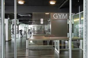 Fitness centrum a/nebo fitness zařízení v ubytování Olive Tree Hotel Penang