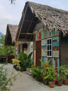 Gallery image of Mykampung Chalet in Ipoh