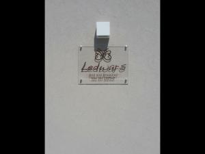 Ledwars tanúsítványa, márkajelzése vagy díja