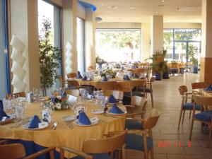 Restaurace v ubytování Hotel Rober Palas