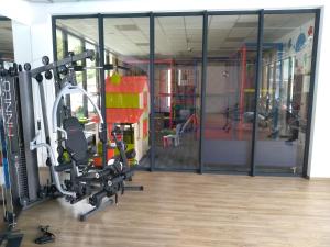 Posilňovňa alebo fitness centrum v ubytovaní Apartament Limonkowy Kołobrzeg Podczele
