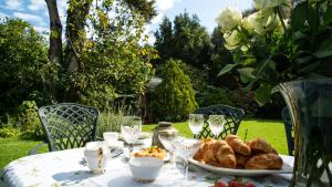 Mad i feriehuset eller i nærheden