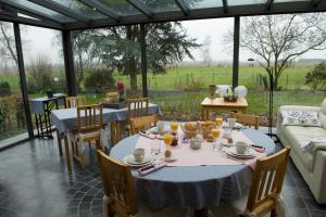 Afbeelding uit fotogalerij van B&B Artiriacumhoeve in Zedelgem