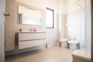 A bathroom at Casa Vacanza Dal Cavaliere