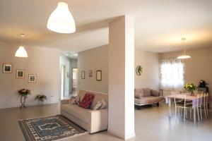 A seating area at Casa Vacanza Dal Cavaliere