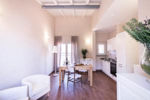 Кухня или кухненски бокс в Agave in Città