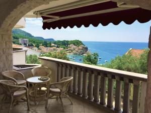 Gallery image of Villa Sara Guesthouse in Sveti Stefan