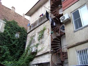Budova, kde se hostel nachází