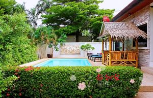 Gallery image of Thai family rawai Swimming pool villa Hotel in Rawai Beach