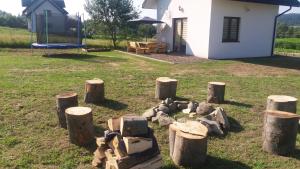 Vonkajšia záhrada v ubytovaní Domek Pod Holicą Bieszczady