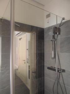 Vannituba majutusasutuses Albergo Dongo
