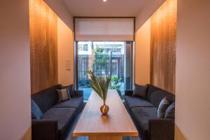 Posezení v ubytování Tomoya Residence Hotel Kyoto