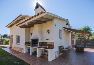 The building in which the holiday home is located
