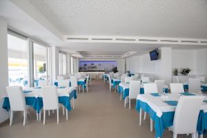 Restaurace v ubytování La Conchiglia sul Mare