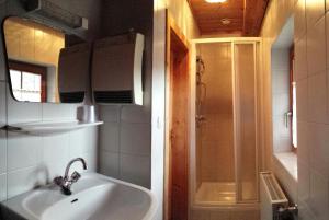 Koupelna v ubytování Ferienhaus Gobald + 9 fotografií