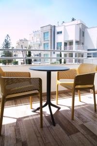 Балкон или терраса в Corina Suites & Apartments