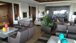 A seating area at Urb. Valle Romano Capitolio 11B-C