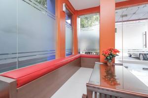 Φωτογραφία από το άλμπουμ του RedDoorz Plus @ Jalan Pemuda Jakarta στην Τζακάρτα