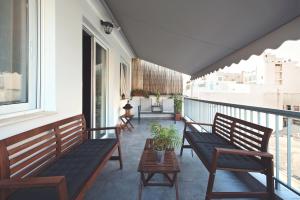 En balkong eller terrass på Bedbox Hostel