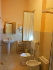 Koupelna v ubytování B&B Il Parco Dei Pini