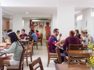 Hóspedes ficando em CLH Suítes Foz do Iguaçu