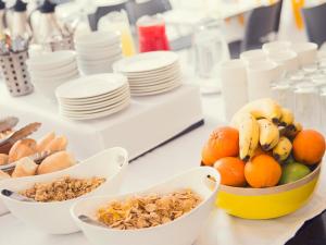 Comida no hotel ou em algum lugar perto