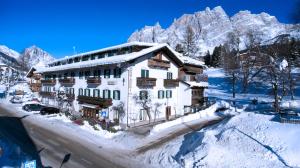 Photo de la galerie de l'établissement Hotel Menardi, à Cortina dʼAmpezzo