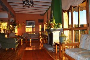 Posezení v ubytování Hospedium Hostal Almanzor