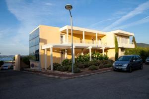 O edifício em que o apart-hotel se localiza