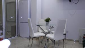 Część wypoczynkowa w obiekcie Apartament Benalmadena Puerto Marina
