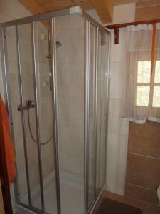 A bathroom at Ferienwohnung Steiner
