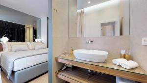 Kúpeľňa v ubytovaní Illyria Luxury Studio Apartments + 37 fotografií