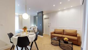 Posedenie v ubytovaní Illyria Luxury Studio Apartments