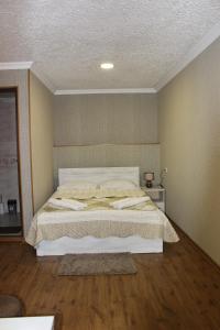 Letto o letti in una camera di Hotel Rabath
