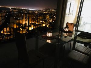 Balkon lub taras w obiekcie Rooms in Seafront Villa