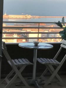 En balkong eller terrasse på Alicante Top Sea View 29th Apts Downtown&Beach