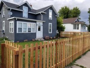 Gallery image of 514 w 23rd st in Cheyenne