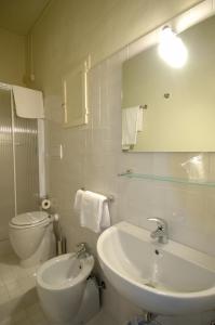 Koupelna v ubytování Hotel Moderno