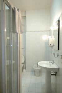 Koupelna v ubytování Hotel Moderno